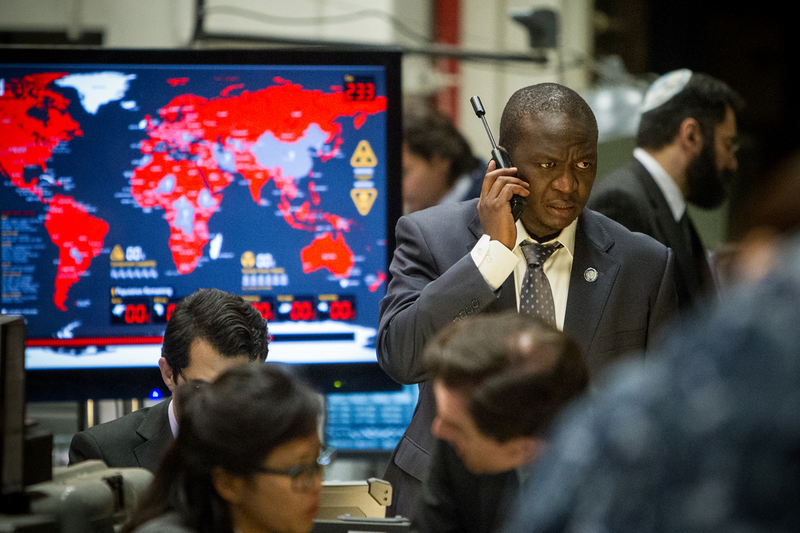 Illustration for article titled High-res World War Z photos only fuel our mixed emotions